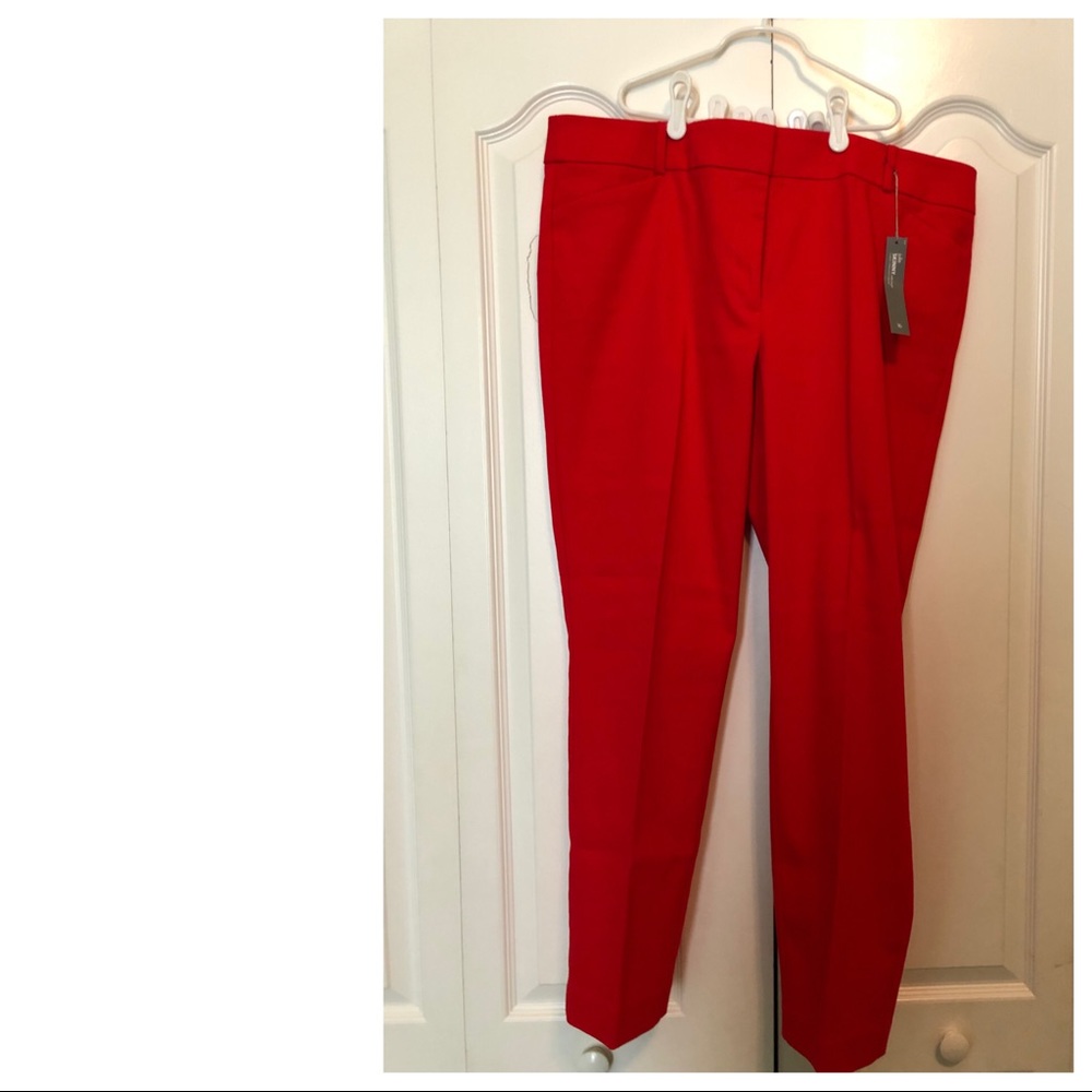 LOFT red skinny ankle pants new with tags